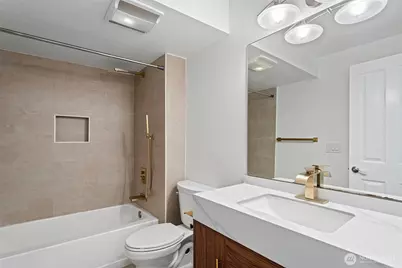 14200 SE 6th St #32, Bellevue, WA 98007 - Photo 11