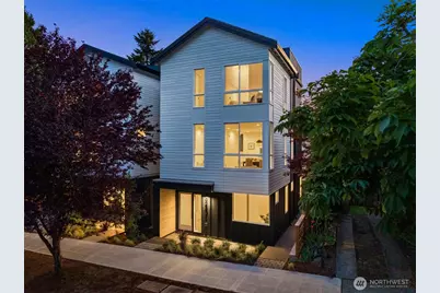 821 B 17th Avenue, Seattle, WA 98144 - Photo 3