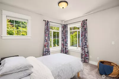 1109 33rd Avenue E, Seattle, WA 98112 - Photo 25