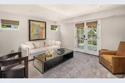 1109 33rd Avenue E, Seattle, WA 98112 - Photo 29