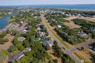 320 Marine View Dr SW, Ocean Shores, WA 98569 - Photo 17