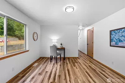 7307 Morning View Avenue NE, Bremerton, WA 98311 - Photo 15