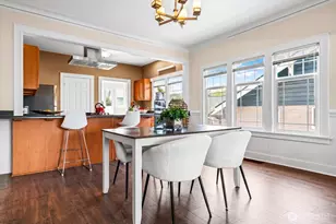 127 NE 58th St, Seattle, WA 98105 - Photo 15