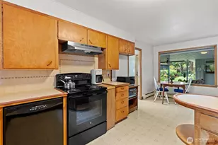 921 S 7th Ave SW, Olympia, WA 98512 - Photo 17