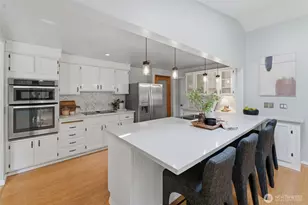 8402 34th St W, Tacoma, WA 98466 - Photo 13