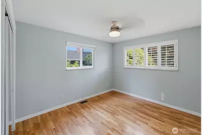 8402 34th Street W, Tacoma, WA 98466 - Photo 27