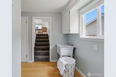 8402 34th Street W, Tacoma, WA 98466 - Photo 31