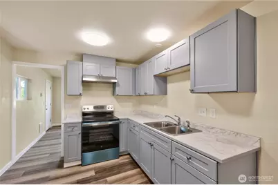 102 N Martin Street, Aberdeen, WA 98520 - Photo 3