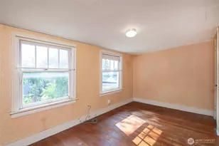 6016 34th Ave NE, Seattle, WA 98115 - Photo 9