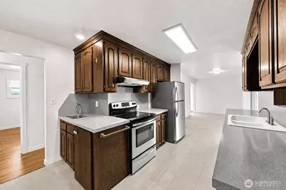 1422 115th Street S, Tacoma, WA 98444 - Photo 3