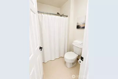35204 Augusta Place SE, Snoqualmie, WA 98065 - Photo 33