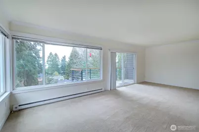 11525 Greenwood Avenue N #401, Seattle, WA 98133 - Photo 11