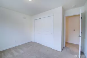 11525 Greenwood Ave N, Seattle, WA 98133 - Photo 21