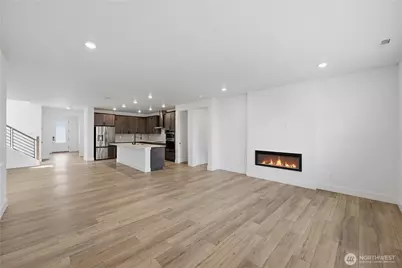 20405 Mystic Place E, Bonney Lake, WA 98391 - Photo 5