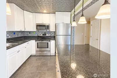 18523 68th Street #205, Kenmore, WA 98028 - Photo 1