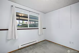 17430 Ambaum Blvd S, Seattle, WA 98148 - Photo 23