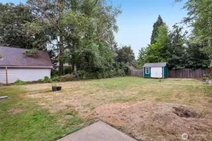 204 W Wilson St, Yacolt, WA 98675 - Photo 33