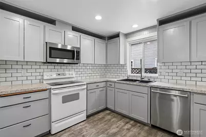 204 W Wilson Street, Yacolt, WA 98675 - Photo 11