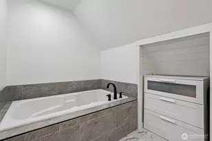 204 W Wilson St, Yacolt, WA 98675 - Photo 27