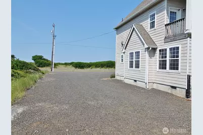 1066 Ocean Shores Boulevard SW, Ocean Shores, WA 98569 - Photo 5