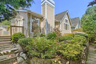 10063 Wallingford Avenue N, Seattle, WA 98133 - Photo 29