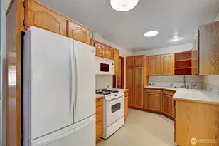 9305 NE 6th St, Vancouver, WA 98664 - Photo 13