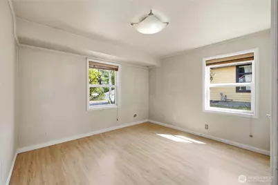 9831 33rd Avenue SW, Seattle, WA 98126 - Photo 11