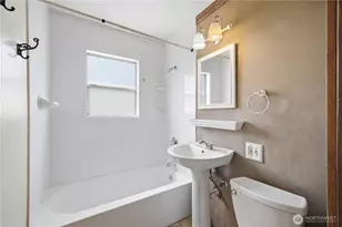 9831 33rd Ave SW, Seattle, WA 98126 - Photo 9