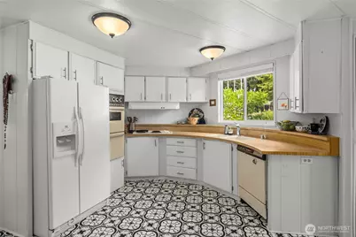 10029 Whitecap Drive NW, Olympia, WA 98502 - Photo 5