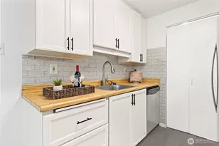 2020 Grant Ave S, Renton, WA 98055 - Photo 13