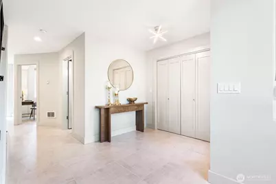 305 17th Avenue E, Seattle, WA 98112 - Photo 21