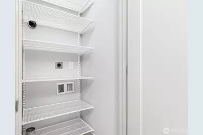 305 17th Avenue E, Seattle, WA 98112 - Photo 19