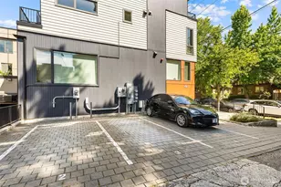 305 17th Ave E, Seattle, WA 98112 - Photo 35