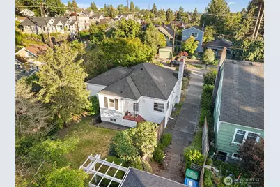 310 NW 75th Street, Seattle, WA 98117 - Photo 27