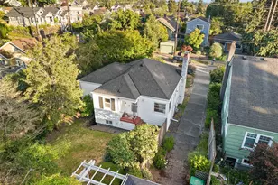 310 NW 75th St, Seattle, WA 98117 - Photo 27