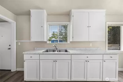 6423 100th Street SW, Lakewood, WA 98499 - Photo 9