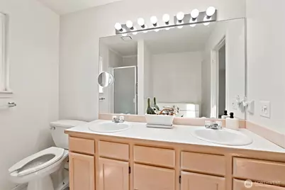10626 SE 213th Court, Kent, WA 98031 - Photo 15