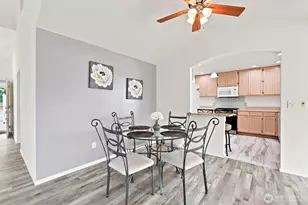10626 SE 213th Ct, Kent, WA 98031 - Photo 9