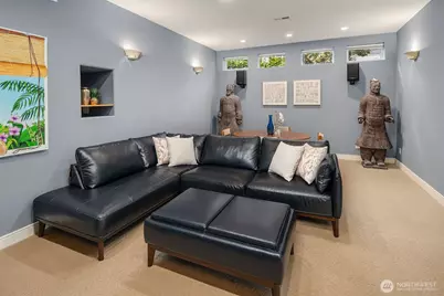 8418 Island Drive S, Seattle, WA 98118 - Photo 17