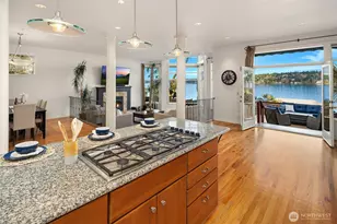 8418 Island Dr S, Seattle, WA 98118 - Photo 11