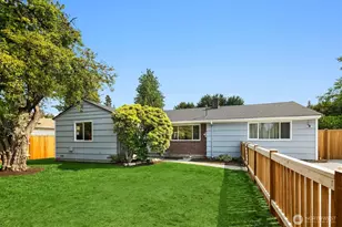 211 N 160th St, Shoreline, WA 98133 - Photo 1