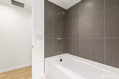 308 E 84 Street, Tacoma, WA 98445 - Photo 7