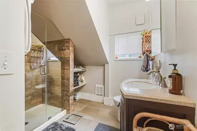 113 N Cleveland Avenue, Wenatchee, WA 98801 - Photo 31