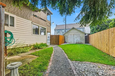 113 N Cleveland Avenue, Wenatchee, WA 98801 - Photo 7