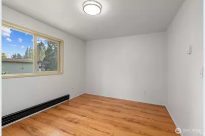 702 NW 189th Lane, Shoreline, WA 98177 - Photo 21