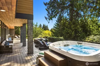 899 NW Elford Drive, Seattle, WA 98177 - Photo 9