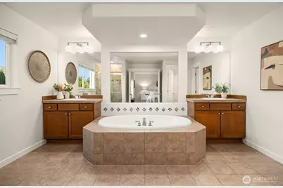 1226 269th Court SE, Sammamish, WA 98075 - Photo 23