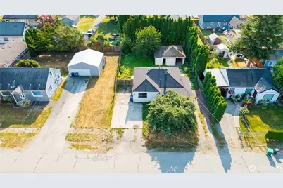 1420 S 6th Street, Mount Vernon, WA 98273 - Photo 1
