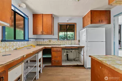 1420 S 6th Street, Mount Vernon, WA 98273 - Photo 13