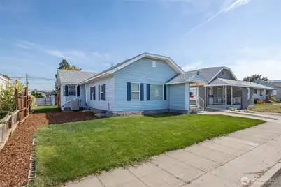 209 Fuller Street, Wenatchee, WA 98801 - Photo 3